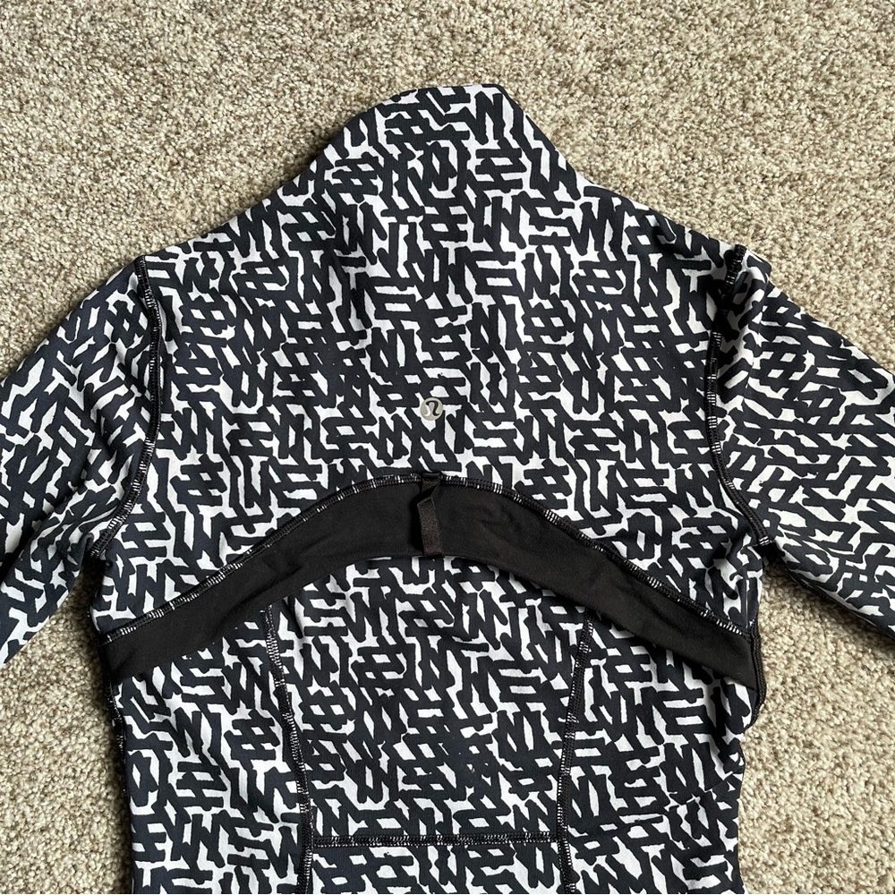 Lululemon Define Jacket Sz 4 In Net Pop White Bla… - image 8